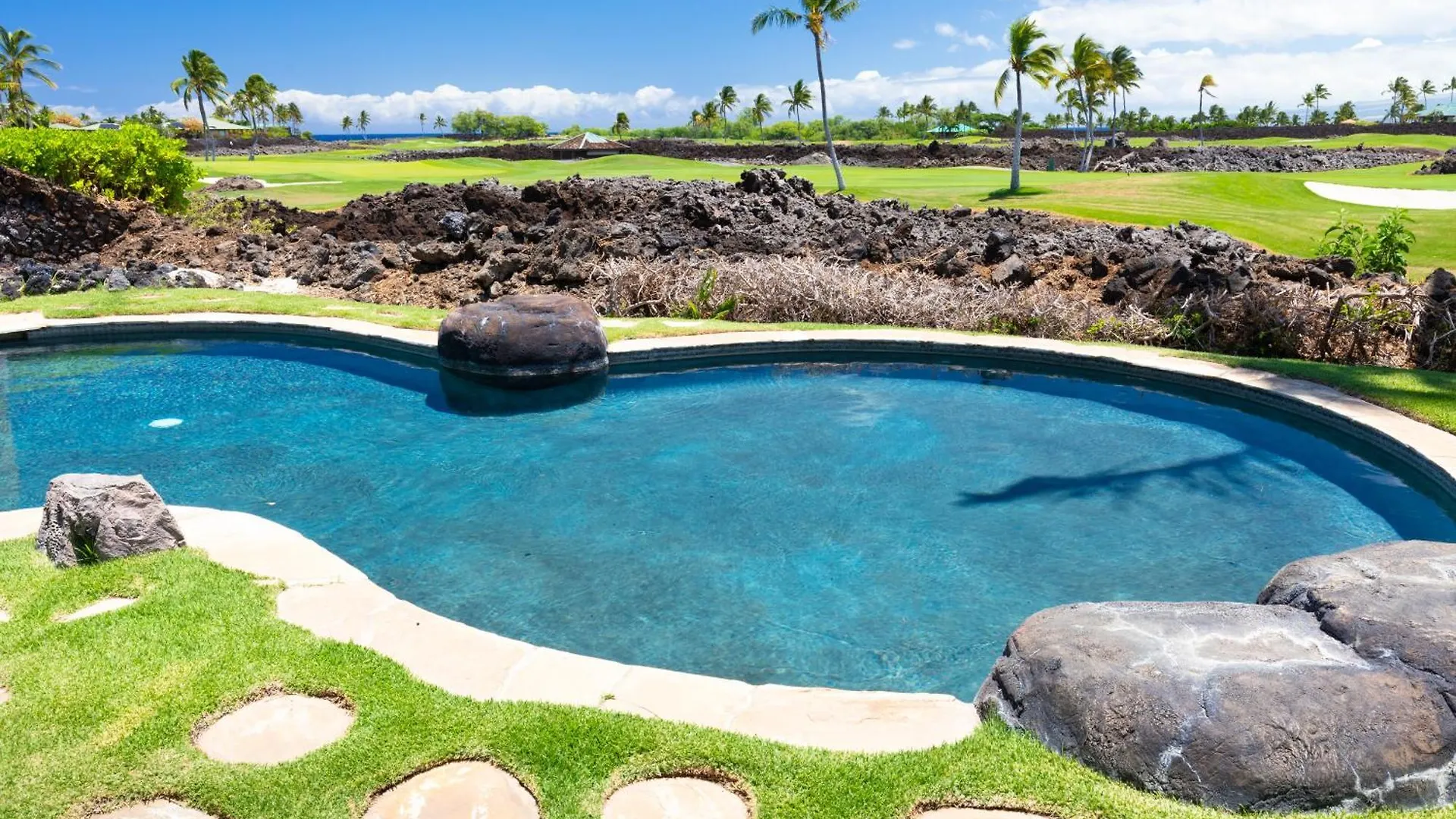 One Ocean Ohana Expansive Views Exclusive Oceanfront Grotto Pool Plus Private Pool Spa ワイコロアビレッジ 別荘