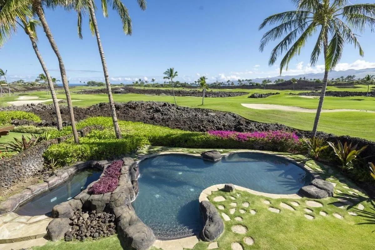 One Ocean Ohana Expansive Views Exclusive Oceanfront Grotto Pool Plus Private Pool Spa ワイコロアビレッジ