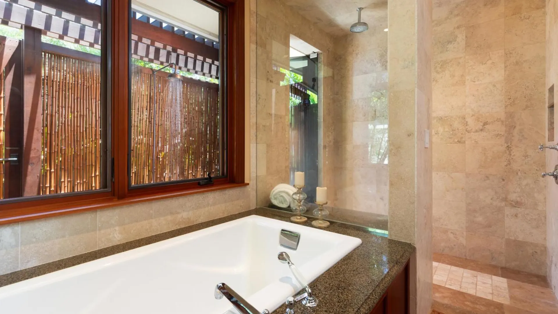 別荘 One Ocean Ohana Expansive Views Exclusive Oceanfront Grotto Pool Plus Private Pool Spa ワイコロアビレッジ