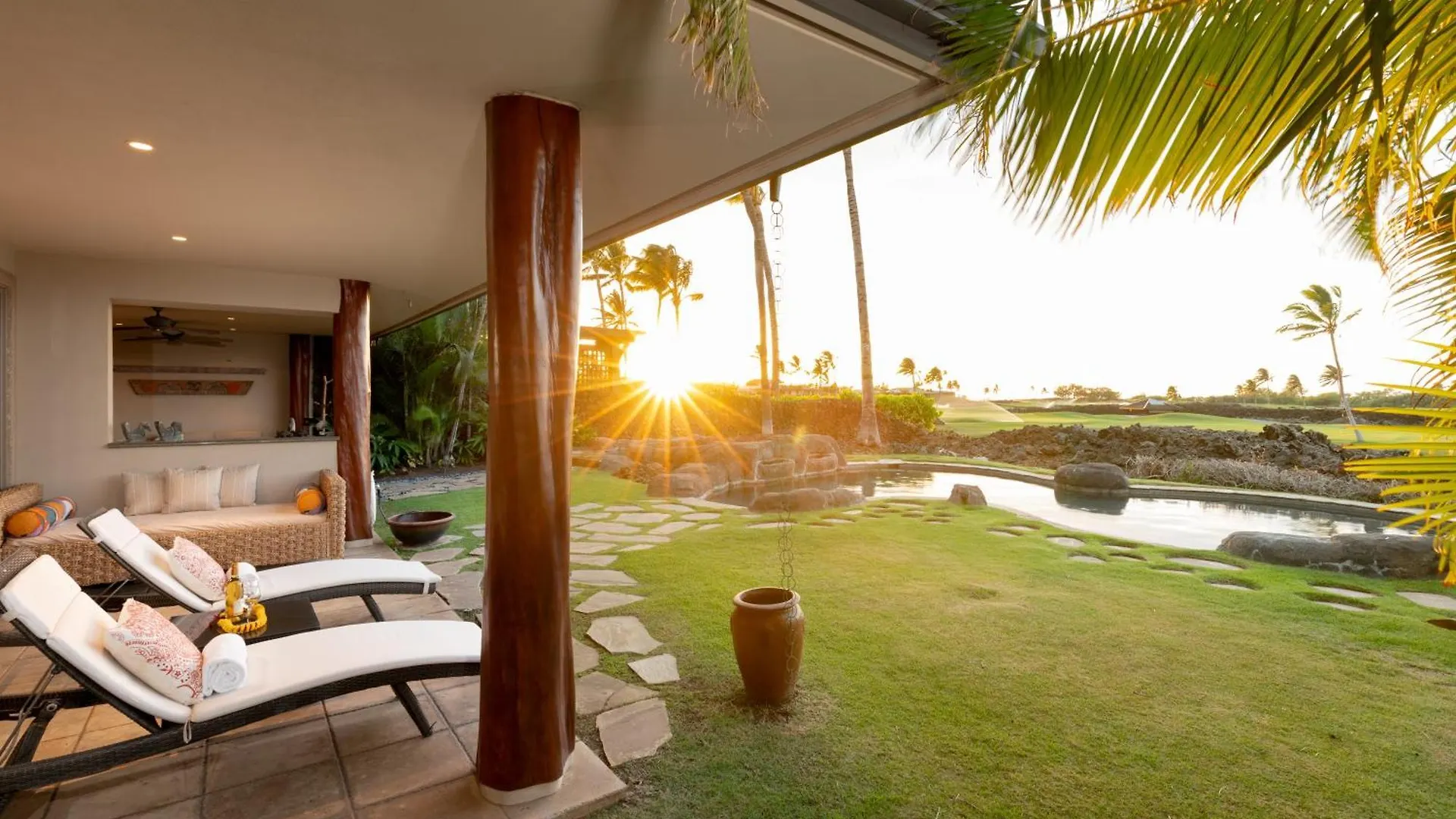 One Ocean Ohana Expansive Views Exclusive Oceanfront Grotto Pool Plus Private Pool Spa ワイコロアビレッジ 0*,  米国