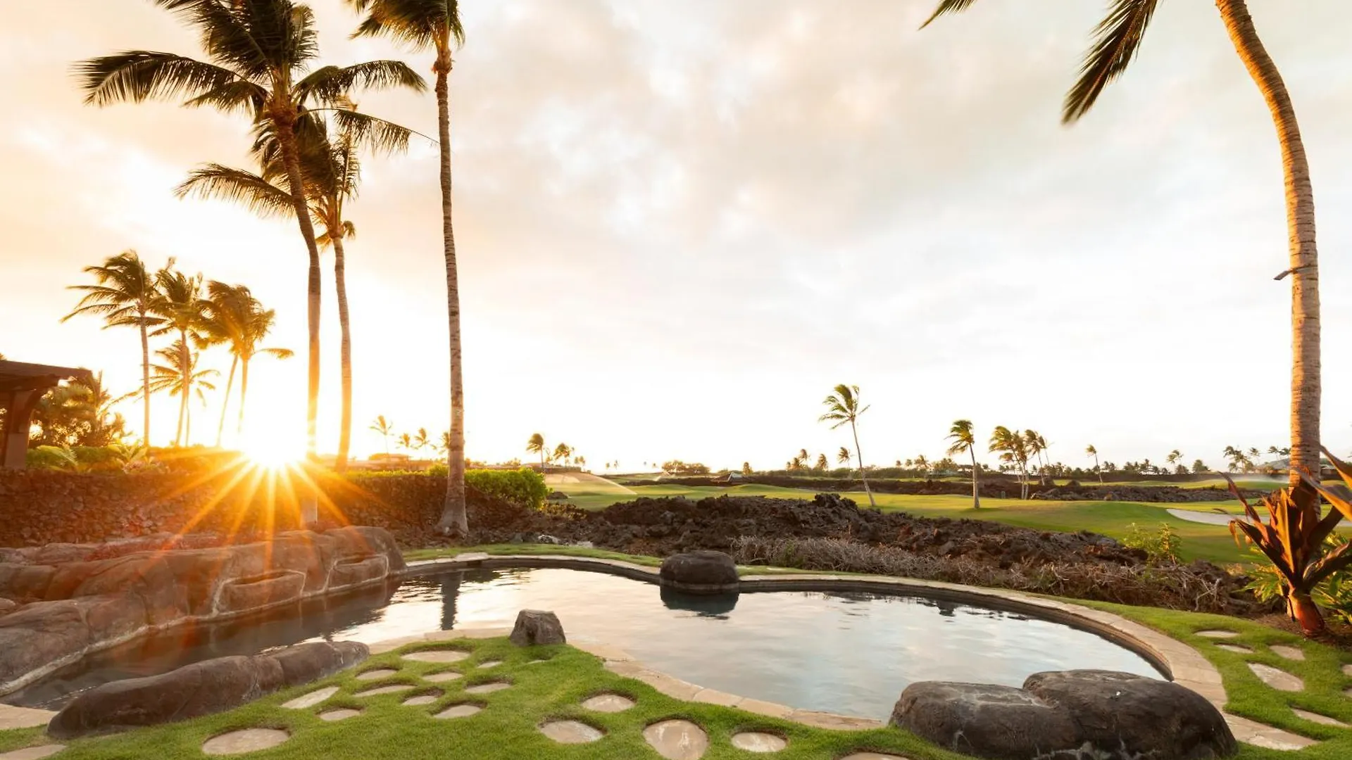 別荘 One Ocean Ohana Expansive Views Exclusive Oceanfront Grotto Pool Plus Private Pool Spa ワイコロアビレッジ 米国